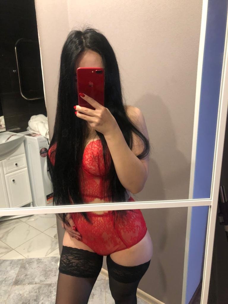Даша - Проститутка Питера +7(981)193-28-94 Даша - Проститутка Питера +7(981)193-28-94